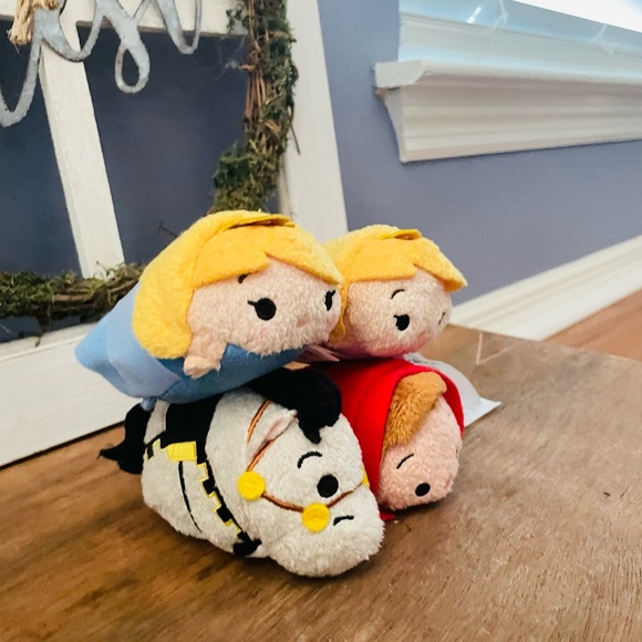 Disney | Toys | Disney Tsum Tsum Sleeping Beauty Collection Aurora ...
